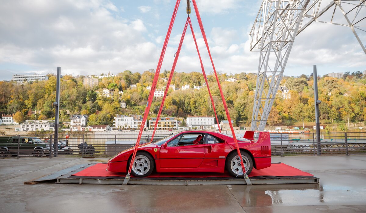 Collection Anna Lisa Ferrari F40-ROOFTOP-6